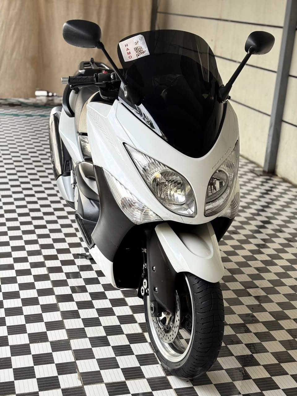 سلام عليكم ويت ماكس 2011 مكفول من كلشي نضافه 100/100 دراجه بالحقيقه احله من الصور مكان بغداد
يدات تدفه 
ماشيه 34 الف مكان بغداد الستفسار اتصال ☎️ 

‭0771 169 2245‬
