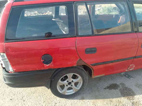 سلام عليكم اوبل استرا ستيشن للبيع تخم تأير كير مكينه مكفولات صدر جديد رقم دولي بابل سنويه ل2027 سيارة بلاديه مكان السيارات بابل مسيب السعر 27 وبيه شي قليل الرقم***********
