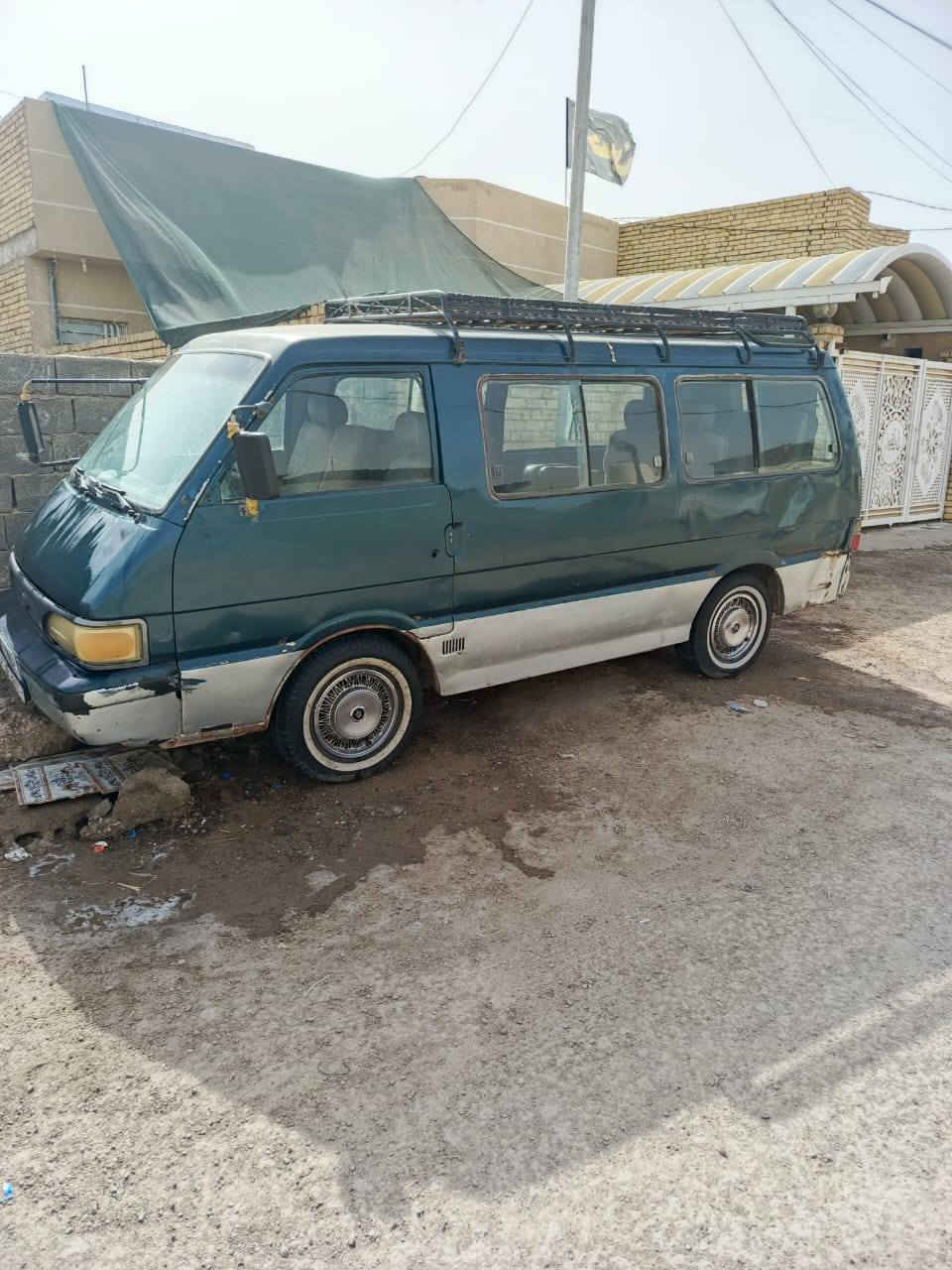 السلام عليكم سياره كيه بسته للبيع موديل 1995 السياره جاهزه مكينه أو كير حداديه أو صدر كله مكفول رقمها جديد دولي سنويه ل2030 مصفره رسمي السياره السعر 38اوبيها مجال للشراي الرقم ***********
