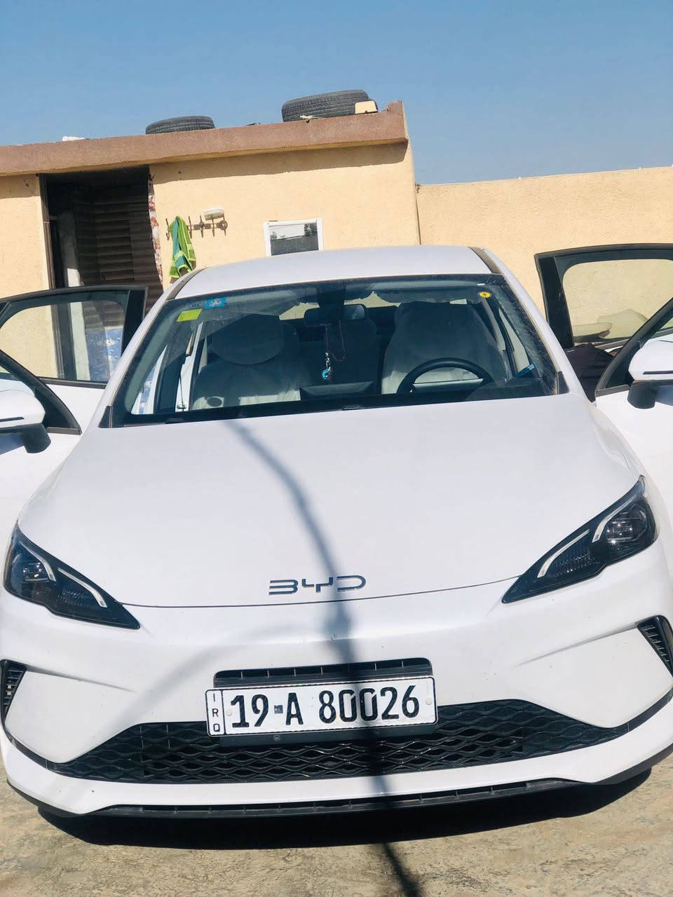 بي وادي  سيل 05 2025  زيرو بجم تيسلا

بلكن هايبرد  ثلاث انظمه هايبرد + بانزين  شحن ذاتي + شحن خارجي تمشيك2200  كيلو سعه خزان الوقود 65 لتر 

عداد  كليومتر /٨٠٠٠ 

شاحنه اصليه وكارت اصلي 

💥محرك يعمل لشحن البطاريه1500 هجين ثلاث انظمه شحن ذاتي + هايبرد + شحن خارجي 

💥داخل جلد ابيض لونين  بطاين بوب جلد ابيض واسود 

💥دركة دي جلد

💥بكلايت لد خليه دخاني لون 

💥بصمه +كارت 

💥هاندر بريك بصمه اوتو هولد 

💥كيجات شاشه 

💥شاشه كبيره تبريد شاشه 

💥لايت ليد لايت اوتو  + لد صباحي 

💥اشاير مري

💥تبريد قطعتين 

💥ويل كب اسود بلادي حجم 16 

💥ايرباك عدد 10
السعر ١٩ و٩٠٠ وبيها مجال بسيط 
رقم الهاتف *********** 
مكلف بنشر رقم ☝ صاحب السياره

