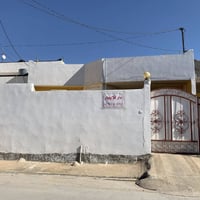 بيت للإيجار • الجمهورية • قريب مدرسة فدوة