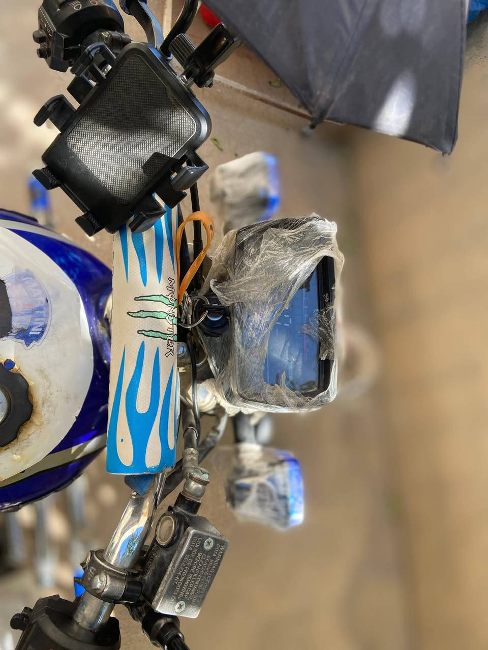 اعاده نشر السلام عليكم للبيع مستعجل سيفان سونك موديل 20 محدث 24 دراجه حيل نظيفه تاخذها ما تحط عليها ربع كلها شغاله محرك 150 ما مفتوح 5 كير السعر 575 وبي مجال للشراي رقمي *********** مكاني تكريت القادسية
