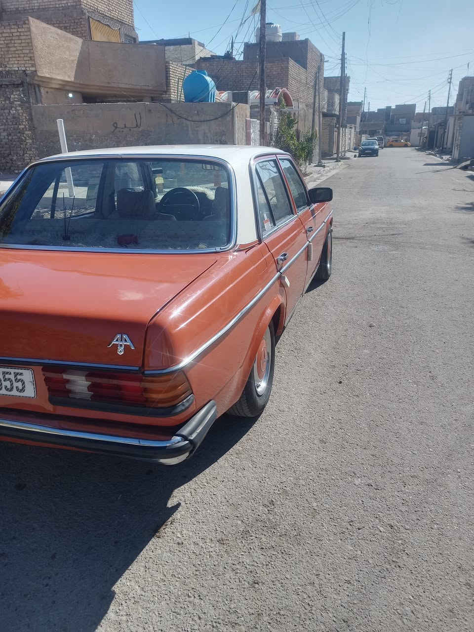 السلام عليكم... سياره خير من الله.... هاذا رقم راعيها...موديل 77..وبسم الحجي... سعر 65
***********
