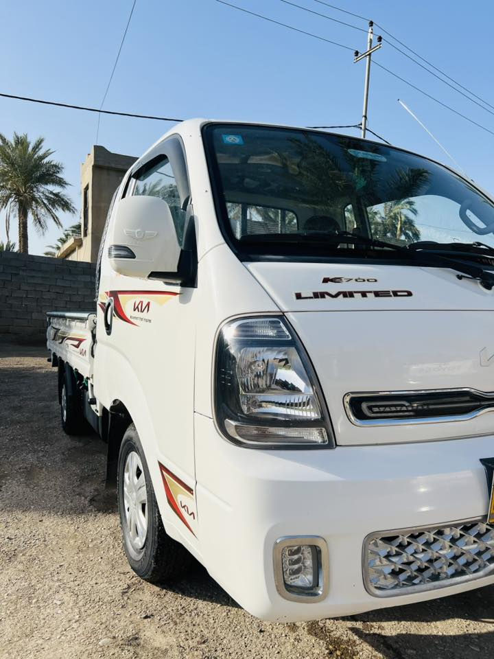 السلام عليكم سياره كيا لبيع موديل 2024 مكفول كفاله عامه ماشيه 80 رقم واسط دولي شرط تحويل السعر 155وبيه مجال ***********
