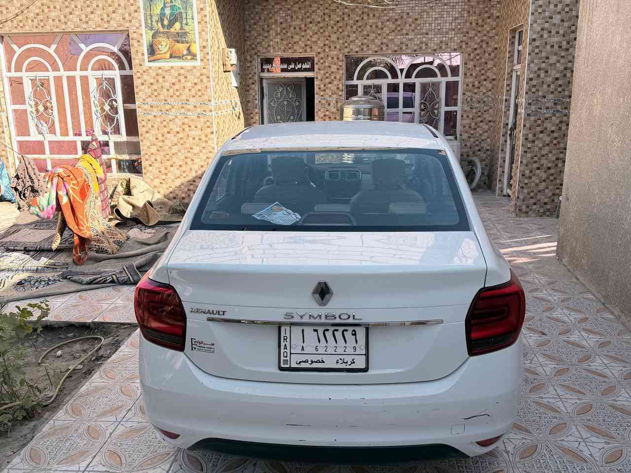 رينو مديل 2020
الموقع النجف الكوفة 
السيارة كدامكم نضيفة وبيها كم شخط مبين بالتصوير والجاملغ الامامي مبدل بالصورة مبين ماشية 140 الف 
للاستفسار *********** 
السيارة ب73 وبيها مجال قليل
