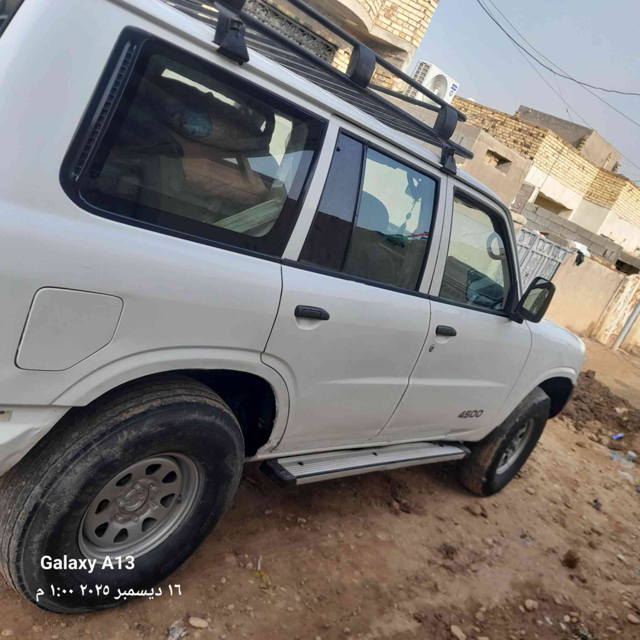 للبيع نيسان بترول 2001
السعر 110 وبيها مجال

***********
