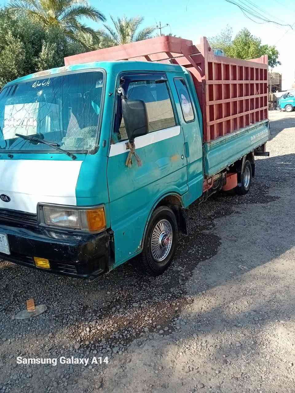 السلام عليكم  كياء بنكون موديل 94 سياره خير من الله كبل الشغل السياره بيه قاصيرين  السعر 30 العنوان بغداد  الهاتف ***********
