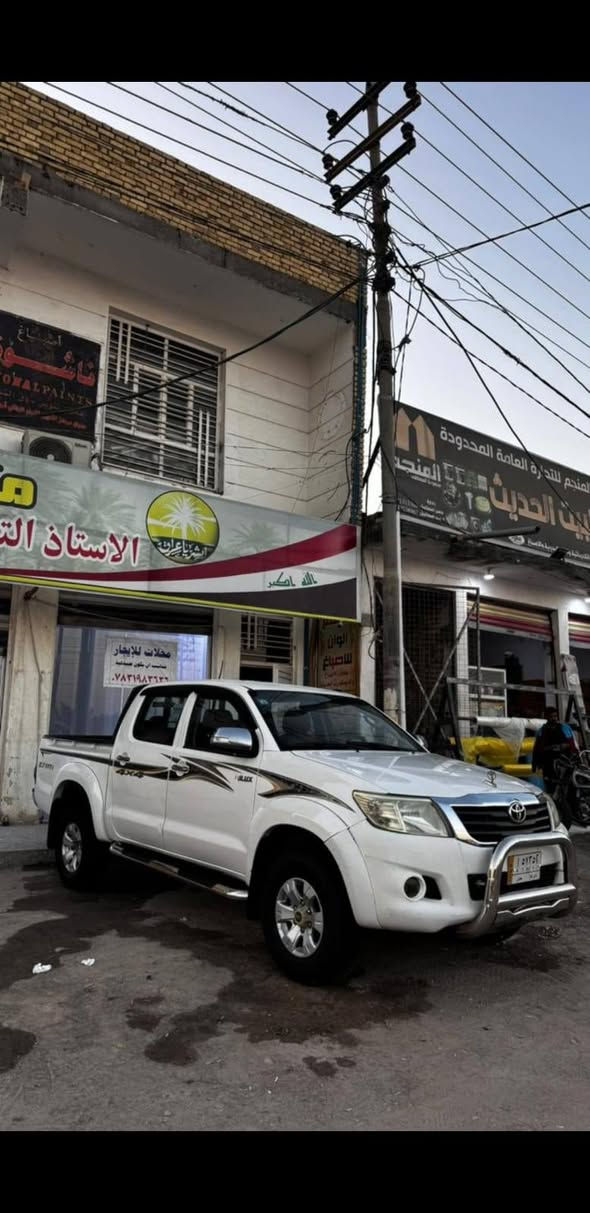 السلام عليكم عندي سياره بيكم هايلوكس البيع  الموديل 13 سنويه 28 فور ويل  رقم ذي قار *********** اتصل على الرقم غير متوفر الفيسبوك
