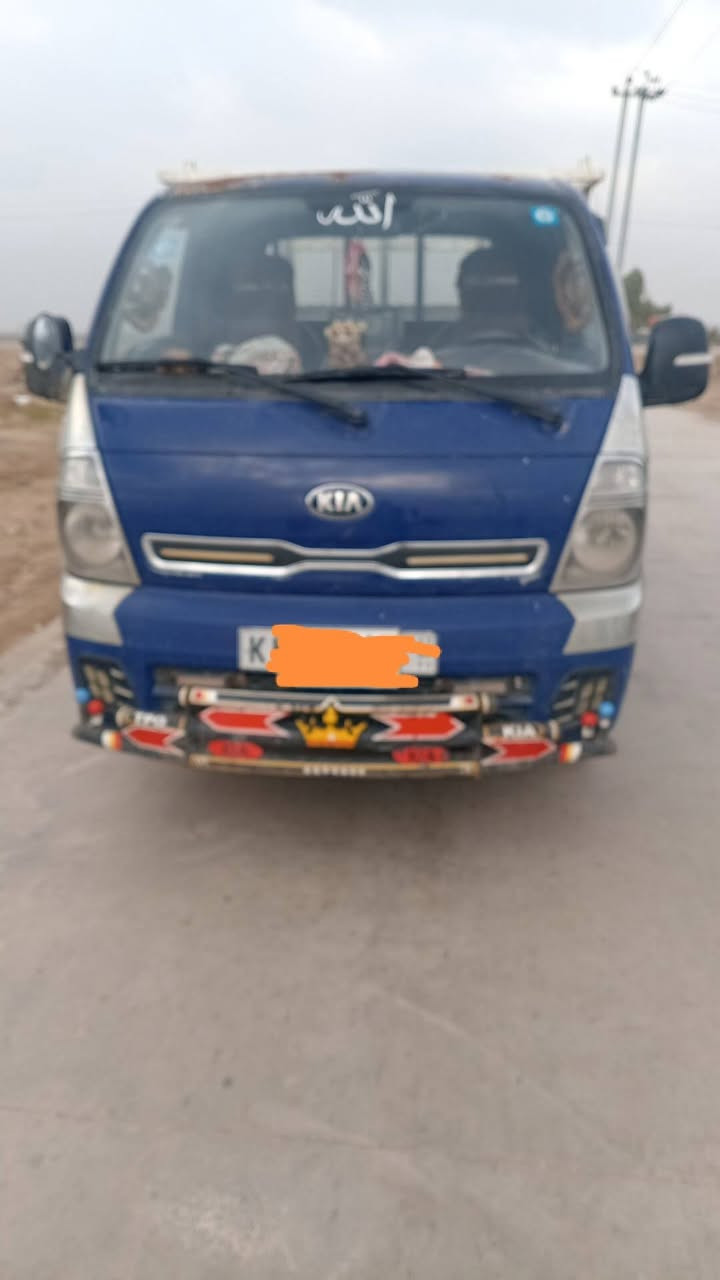 سلام عليكم كيه حمل للبيع موديل 2016 سياره مكفَوله من ضربه وصبغ وشاصي وكهربايات كله شغاله سياره حلوه وناعمه مسكر سبعه كير ومكينه خير من الله ومشروع وطني سنويه لل 2028 سعر 115 // *********** ///*********** // وشراي بي خير ويدلل
