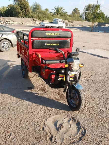 سلام عليكم ستوته شحن الحجم الجبير ام الكير موديل 25بصمتين وسويجين بطاريات 6نضيفات وماصار فتره من شادهن وكهربائيات كله شغاله ستوته نضيفه معنى الكلمه بلعافيه عل ياخذه مكاني بغداد حي جهاد السعر مليون و 200قفل بدون عمله وهاذ رقم /*********** متواجد خاص واتساب
