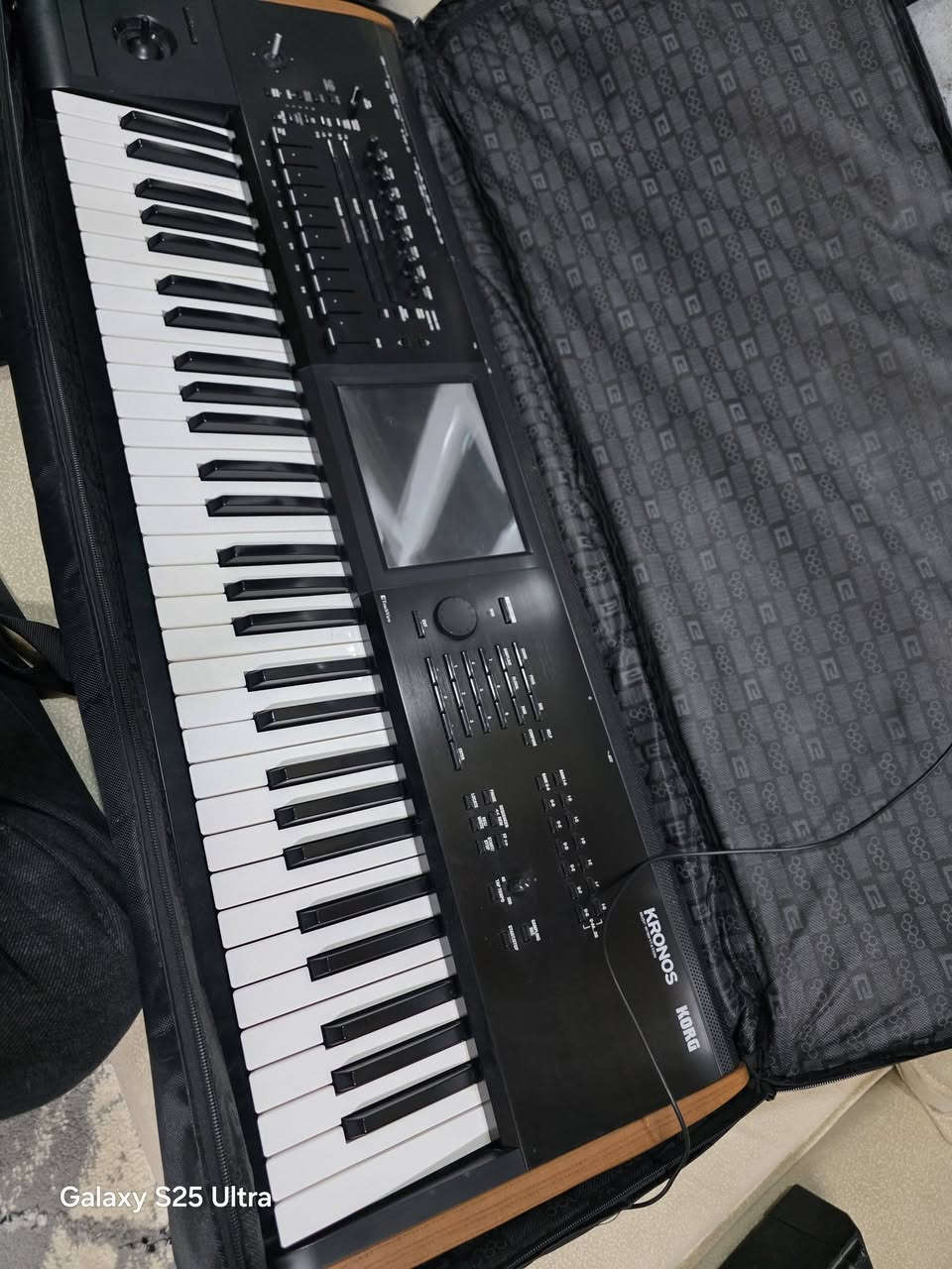 كرنوس ٢ للبيع. و مراوسة  معا كافة نوع الاوركات
السعر قفل ٢٦ ورقة 
عنوان دهوك و أربيل 
***********واتساب
***********
