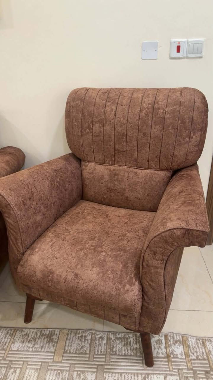 تخم تكمه 10 مقاعد اخو الجديد  وبي مجال مستعجلين ع البيع العنوان بغداد طريق المطار مجمع داماك السعر 550 وبيه مجال


**إذا كنت صاحب هذا الإعلان وتريد حذفه لأي سبب، رجاءا أرسل رسالة إلى الدعم الفني**