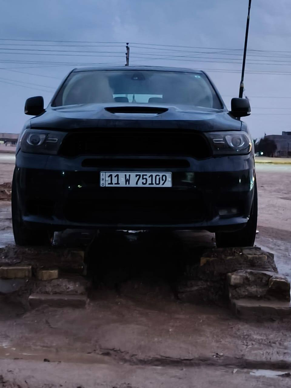 السلام عليكم ورحمة الله
سيارة دوج دورنكو موديل ٢٠١٣ للبيع أو مراوس بأوباما ..
السنوية بأسمي حادثها من أمريكا جاملغ أمامي وباب الأيمن، صور الحادث و سونار ما عندي ، بيها مكانات تصليح وصبغ أثر سقوط قمرية عليها موضحة بمقطع الفيديو 
السعر/ ١٤٣ وبيه مجال 
العنوان/ بغداد 
هاتف/ ***********
