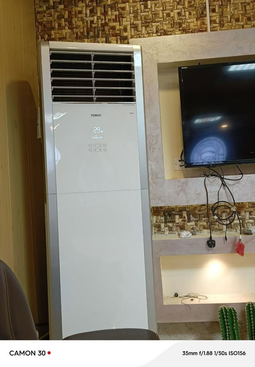 #_عندك_سبلت_تريد_تنصبه_ومحتار 👷‍♂️كادر متنقل👨‍🔧لادوخ ولا تحتار يصلك لباب🚪 الدار🏘️  نصب سبلت 1 طن 35 
نصب سبلت 1 طن ونص 40 
نصب سبلت 2 طن 45 
نصب سبلت كنتوري 50
نصب سبلت كاسيت 100 
ويوجد كادر متخصص لنصب السبلت VRF 
تنظيف سبلت جداري بدون تفصيخ  30
تنظيف سبلت جداري  مع التفصيخ التام 40
تنظيف سبلت كنتوري مع التفصيخ التام  50 
وصيانه جميع السبالت 
فور اتصالك يصلك الكادر 
الكرخ +الرصافه 

⛽ وصيانه👨‍🔧 موقعيه  ❄️ و بكل دقه بالعمل👷‍♂️سواء كان السبلت جداري او عمودي والكاسيت  ولكل الانواع  وبكادر هندسي مختص ليس لدينا فرع اخر. 👍
(لسنا الوحيدين ولاكننا الافضل )

  #مهندس مصطفى ***********
