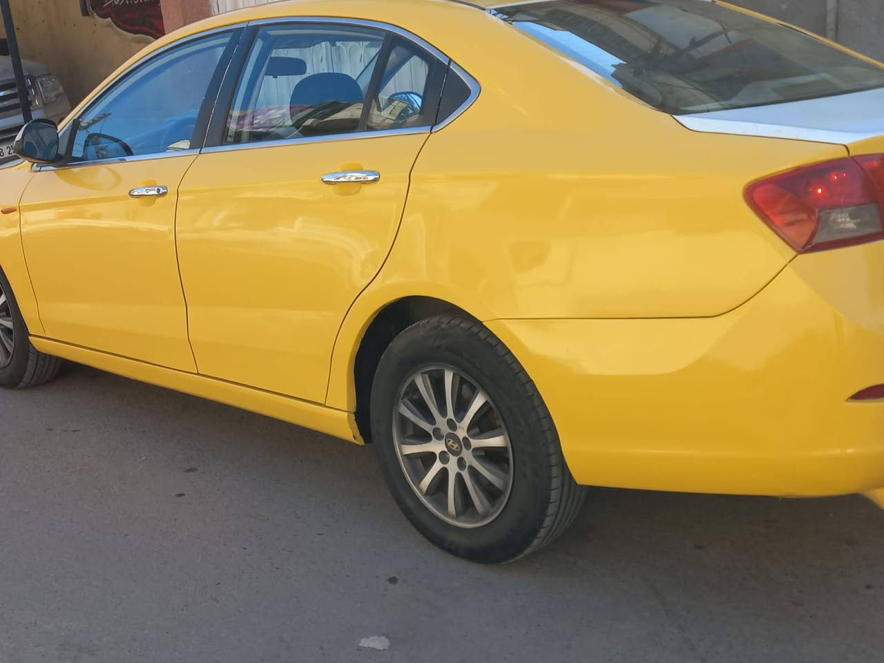 السلام عليكم شيري 2014 سياره جديده كير و مكينه نحله سعر 47 العنوان بغداد مدينه الصدر *********** اثير ***********
