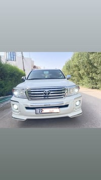 للبيع او مراوس لاندكروز موديل 2013 ستة سلندر ماشية 159 الف كيلو مكينة ...