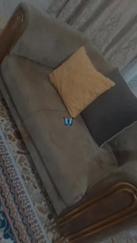 قنفات 10 مقاعد • شبه جديد • استعمال شهرين