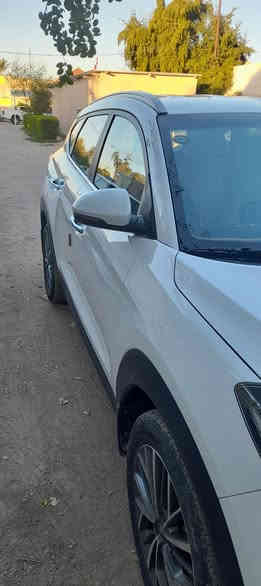 السلام عليكم ورحمة الله 
توسان ٢٠٢٠ لا بارد ولا تبديل كوري اصلي وعندك الصور وشوف السعر ٢٢٠ ورقه سنويه ٢٠٣٠ رقم بغداد الجديد ماشيه ٨٠ الف وقابله للزيادة 
الاتصال على الرقم ***********
