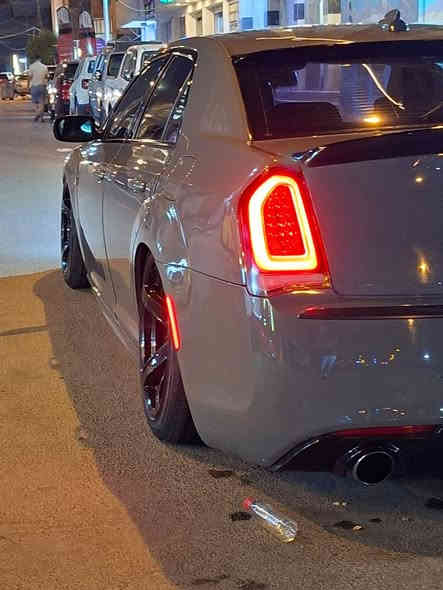 السلام عليكم.
من رخصة الادمن 
كرايسلر s300 هيمي٢٠١٩
لون مميز سمنتي 
فول مواصفات 
فتحه 
رادار 
نقطه عمية
السياره بيها تزويد 
فجوج برمبو الاصلي 
بيها جكات 
السياره معدله 
نصبتها فول 
بيها مكانين بارد السياره 
حادث جاملغ وبنيد امامي جه السايق 
وصبغ باب الامي فقط رش 
بأسمي تحويل ثاني يوم للاستفسار
٢٦٥٠٠ 

***********
