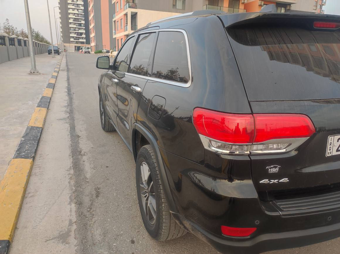 ‎جيب لاريدو 2019 فول مواصفات ليميتد دعامية صبغ وباب السكن بيه بارد قليل
الباقي مكفول 
***********‎ أربيل, العراق
