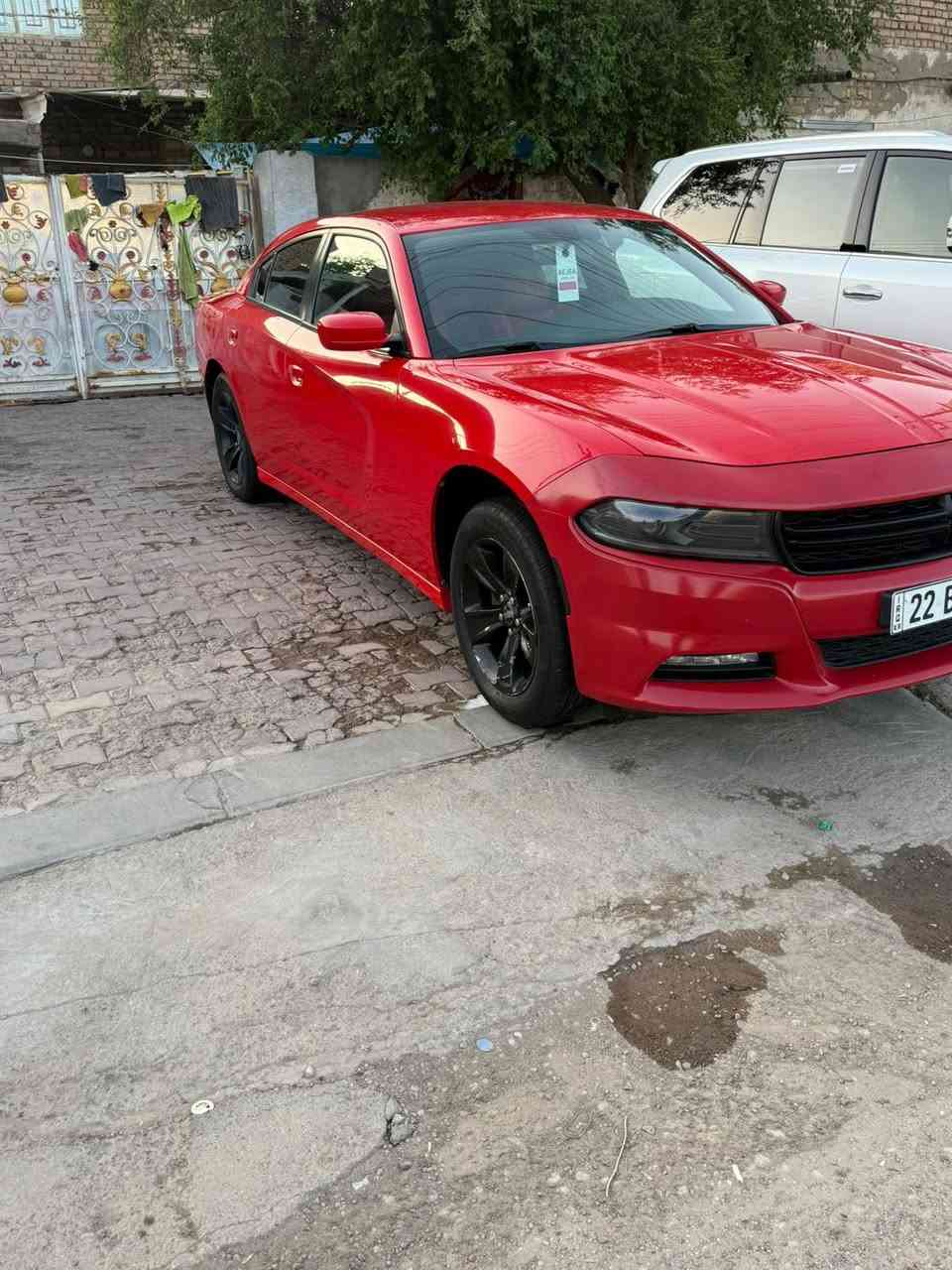 دوج جارجر 2019 خليجي للبيع 🔥
لون أحمر مميز، السيارة نظيفة جدًا والاستخدام شخصي.

* موديل: 2019
* المواصفات: خليجي
* المحرك: ( 6 سلندر )
* القير: أوتوماتيك
* اللون: أحمر
* الحالة: ممتازة جدًا، جاهزة للاستخدام
* البدي: جاملغ أمامي مبدّل نفس اللون (شغل مرتب)
* الصبغ: 4 أصابع بالتكّة، وشبر صبغ بالجاملغ الخلفي
* الداخلية: نظيفة جدًا
* السيارة محافظة ومعتنى بيها
* ⁠‪+964 773 532 5189‬

