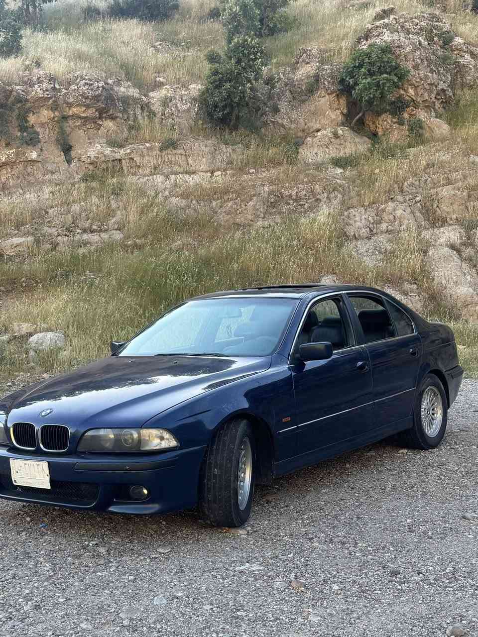 بي ام دبليو E39 528 1998 
فول فول مواصفات

📍 رقم بغداد
🌞 فتحة سقف
🪑 كشنات جلد بلدي
⚡ كشنات كهرباء
📡 حساسات
🔌 كهربائيات كاملة
🛠️ صدر أمامي وخلفي
📻 مشط ستيرن
❄️ فريزر تبريد وفان وتدفئة
🛞 تايرات جديدة
⛽ منظومة غاز من مصطفى الدورة
💧 منظومة ماء كاملة
⛽ منظومة بنزين كاملة
✅ السيارة كاملة وما بيها أي نواقص
📄 شرط التحويل
💹السعر 82 وبيها مجال بسيط 

مكان تواجد السيارة: موصل
رقم صاحب السيارة: ***********
