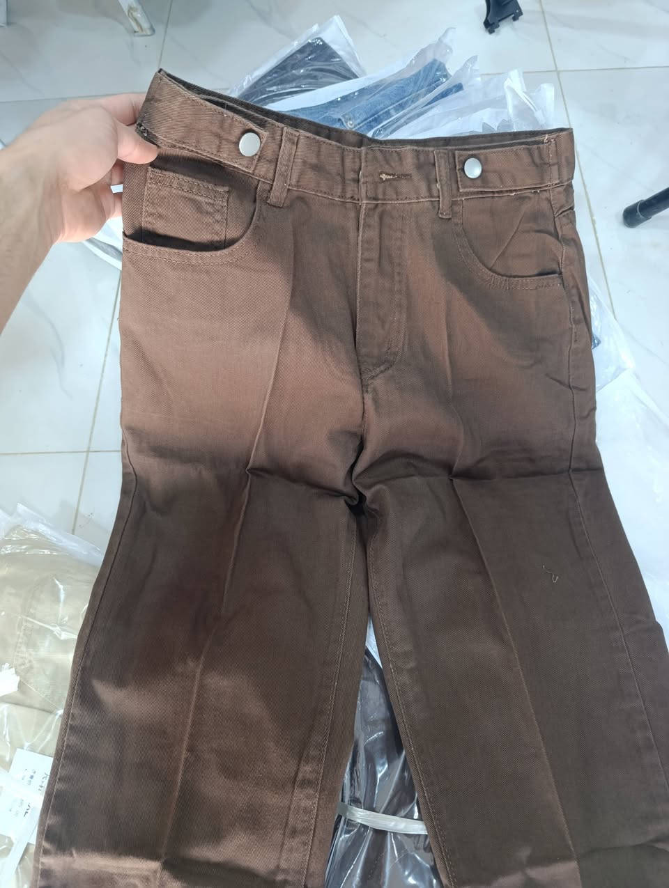 الكاجول والرسمي وصل البقيه في حساب الانستا
العنوان حي العسكري _قرب مركز الشرطه 
بيج المحل https://www.instagram.com/k_u2t0?igsh=MXV4ZGtzNTVha2Fneg==


**إذا كنت صاحب هذا الإعلان وتريد حذفه لأي سبب، رجاءا أرسل رسالة إلى الدعم الفني**