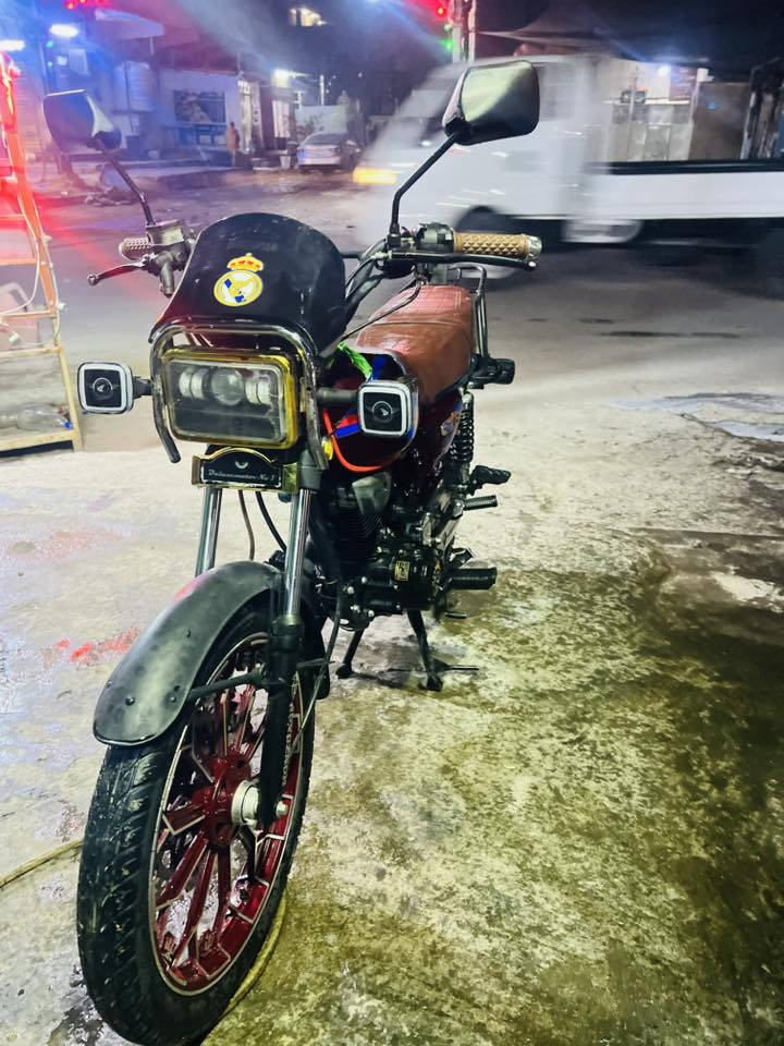 سلام عليكم دراجه سيفان للبيع موديل 2025دراجه كفاله عامه اي نقص مابيه سعر 750 مكان بغداد الكماليه رقم هاتف ***********
