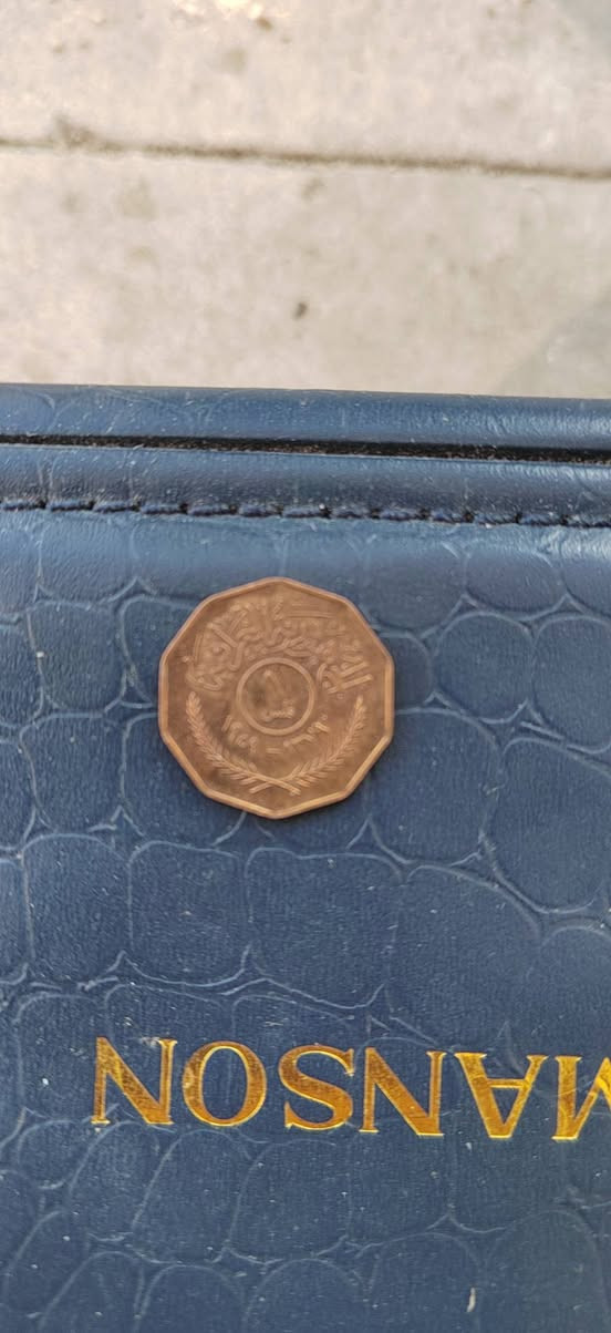 السلام عليكم ورحمة الله وبركاته مساء الخير على جميع الأصدقاء رمضان كريم عليكم او علينا او على كل ديار المسلمين امين يارب العالمين امين  اخواني اني ضيف جديد على هذا الكروب اتمنى ان اكون ضيف خفيف عليكم. عندي عملات للبيع الأولى تخص البنك المركزي العراقي والثانيه تخص البنك المركزي البريطاني او الاسترالي للبيع


**إذا كنت صاحب هذا الإعلان وتريد حذفه لأي سبب، رجاءا أرسل رسالة إلى الدعم الفني**