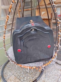 صندوكين وخوذه للبيع نضيفات مكاني بلديات قيم واخذ   07701806342