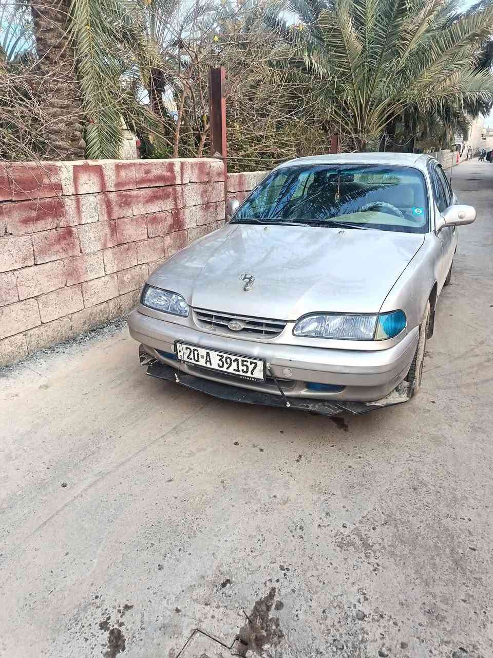 سلام عليكم سوناته2للبيع
مكفولة من الحادث والكص والشرعيات
سيارة مكينة تايرات كير تدفئة تبريد كلهن شغلات وجداد 
كير عادي رقم سنوية دولي جديد هزتها جديده سنوية لسنة 29 بسمي 
معروضة ب 43وبيها حق الجية شي قليل 
مكانها ديالى الخالص استفسار ***********
