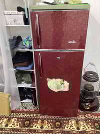 ثلاجة • للبيع • أجهزة منزلية