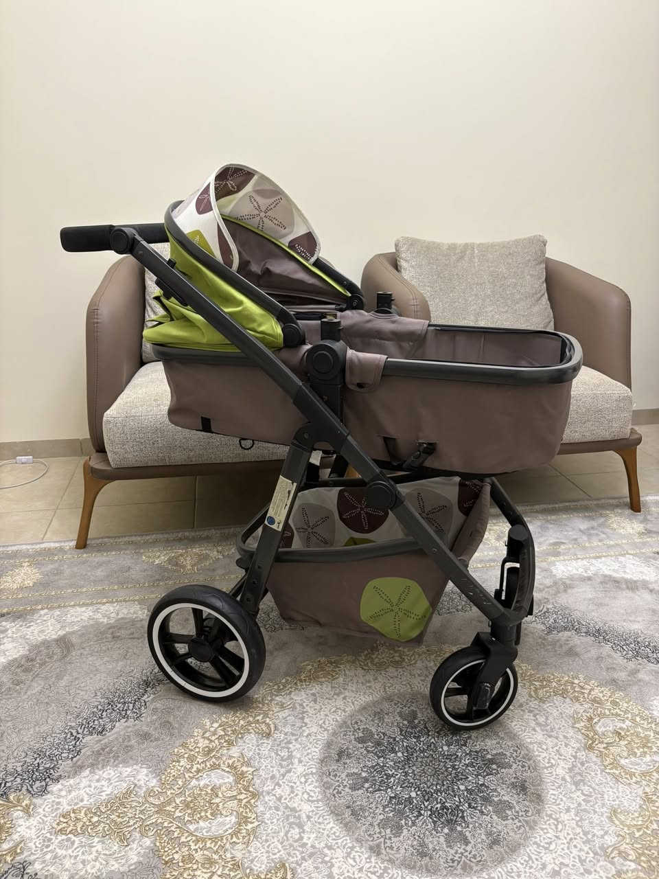 🚼 للبيع عربانة طفل Chipolino
أوربية 

✨ الحالة: ممتازة جداً

📍 الموقع: أربيل

📞 للتواصل واتساب او ماسنجر : ***********
