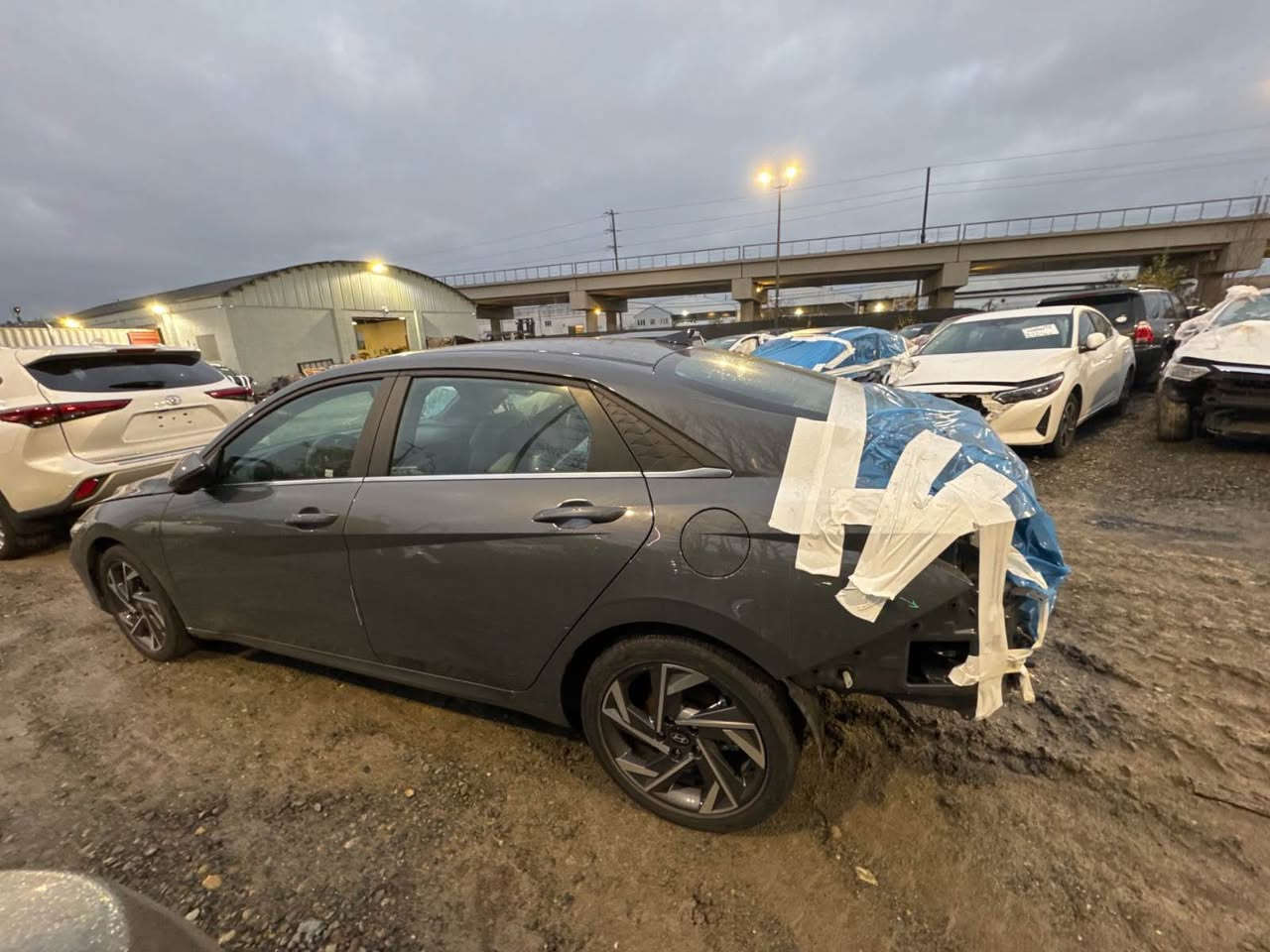 HYUNDAI ELANTRA LIMITED (HYBRID) 2024
حالياً في العقبة 
للتواصل *********** البصرة, العراق
