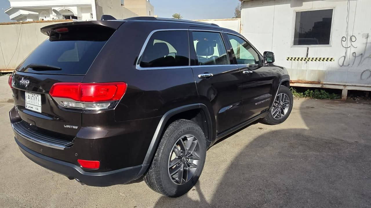 جيب جديدة كلين كفالة بسعر راف فور ام وحيف

جيب كراند شيروكي

2017 رقم بغداد

محرك 3600

بدون حادث او غرق

العداد.  151.  km

رقم الهاتف ***********

مكان تواجد السياره محموديه او حارثيه

#السعر_الطلب_في_التعليقات
