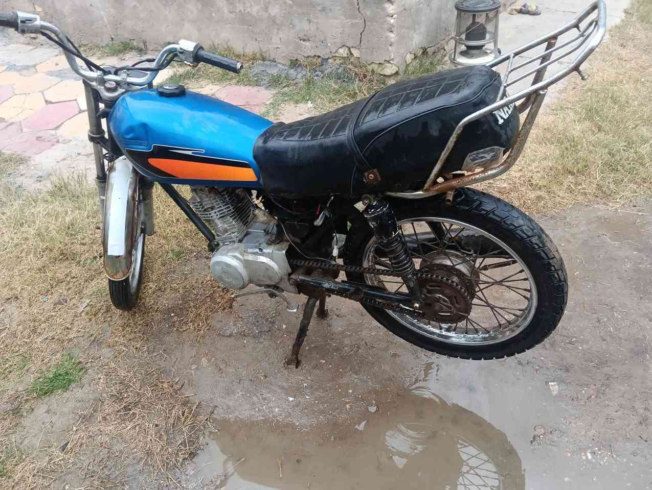 سلام عليكم دراجه اربعه كير شغاله
كلك
السعر 225وبيه مجال 
المكان كربلاء الحسينية الوند 
***********
***********
