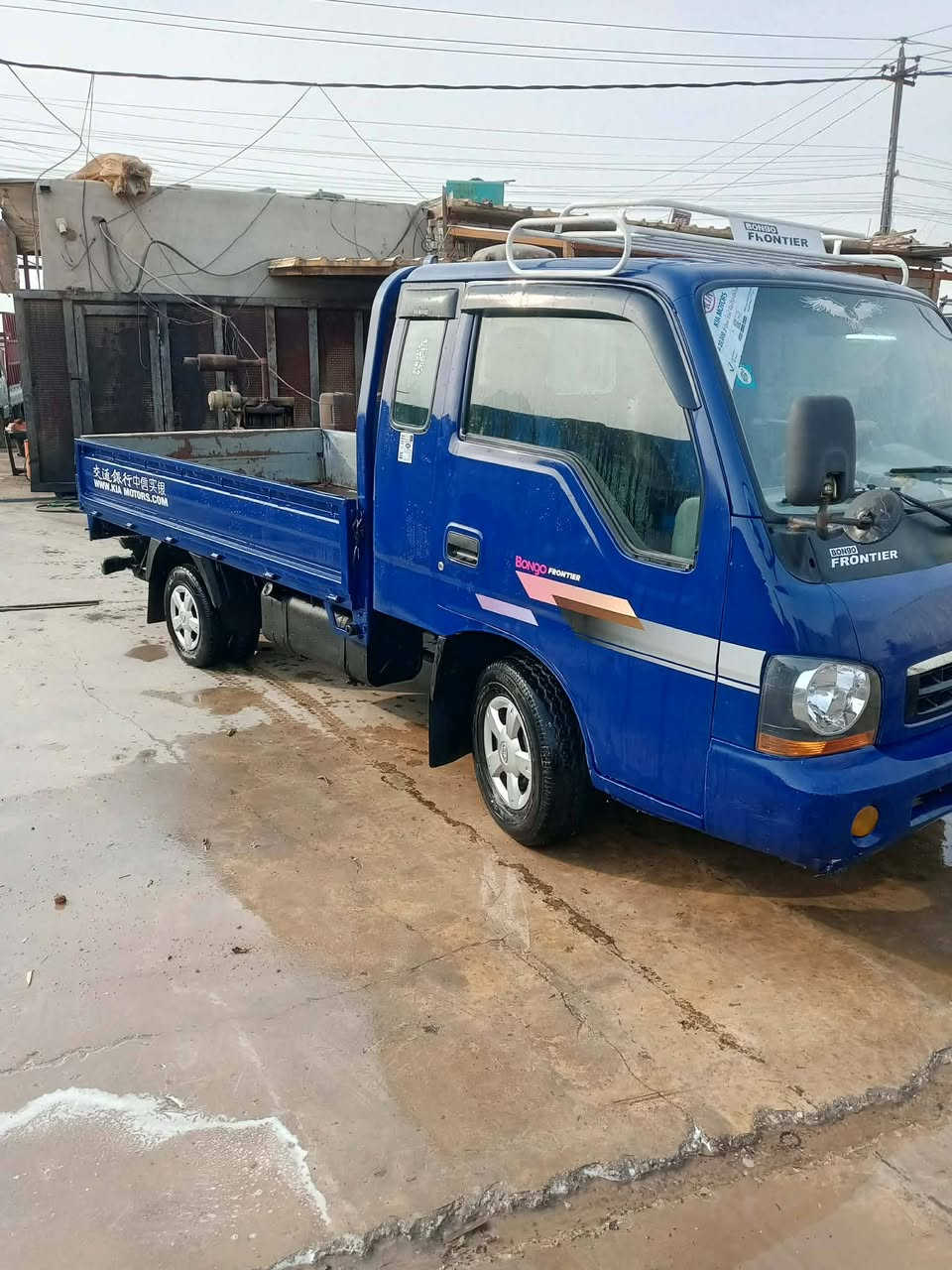 السلام عليكم كيا موديل 2002 مكينه وقير واكس المكفولات مكان بغداد المعامل السعر 70 فقطى***********
