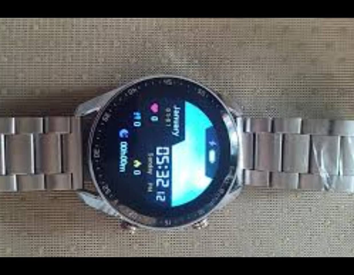 ساعه ذكيه مكالمات رسائل
دردشة صوتية 
 البلوتوث  وإشعارات 
نظام تحديد المواقع 
 مراقبة معدل ضربات قلبك 
مراقبة ضغط الدم وجودة النوم  
 المقاومة للماء   
مراقبت  الطقس والمؤقت وساعة الإيقاف  التحكم في الموسيقى الهاتف
اشعارات برامج الهاتف
 التحكم عن بعد في الكاميرا الهاتف
 والعثور على هاتفك والتذكير 
بالجلوس وتدريب التنفس
 منبه
عمر بطارية طويل


**إذا كنت صاحب هذا الإعلان وتريد حذفه لأي سبب، رجاءا أرسل رسالة إلى الدعم الفني**