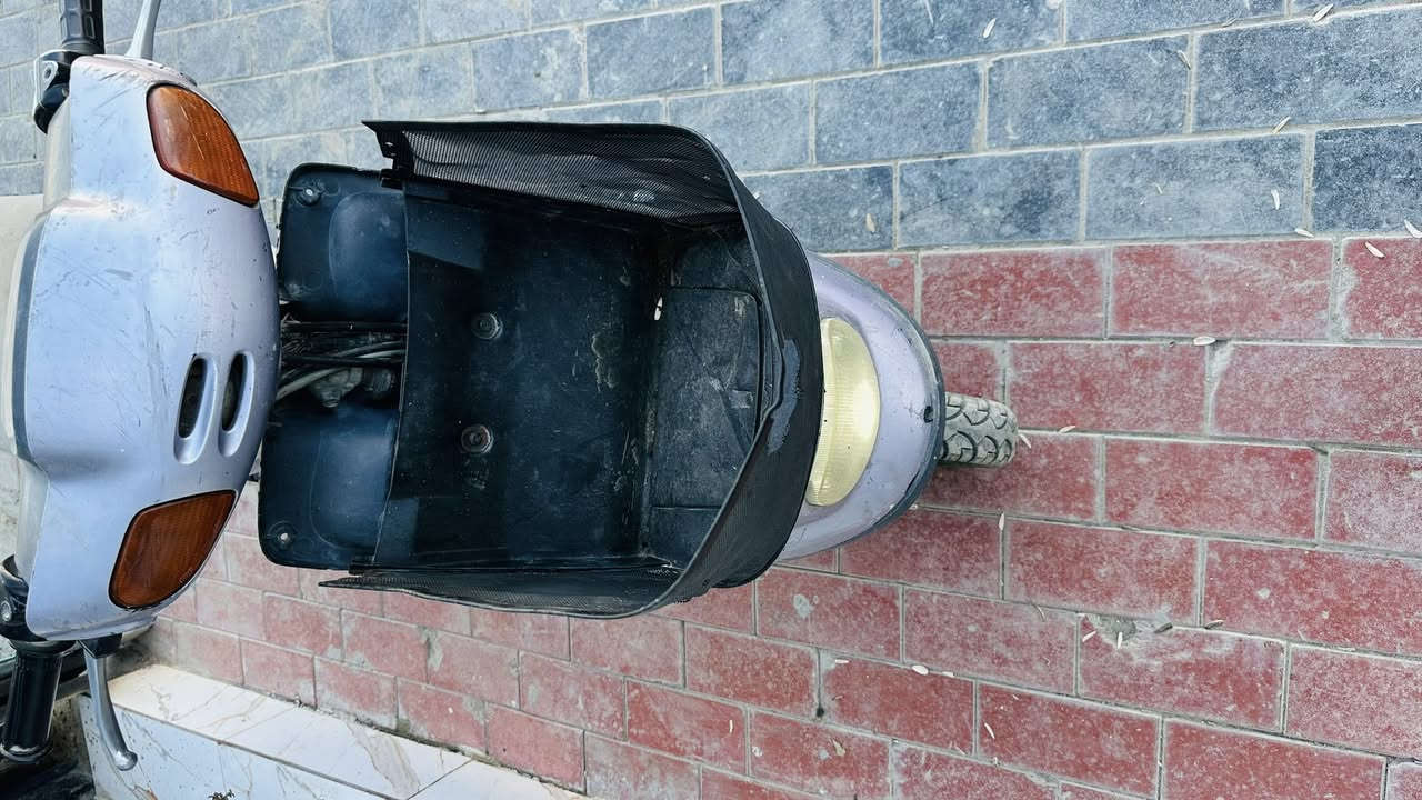 منغولي شغاله كله سلف هندر كهربائيات كله شغاله نضيفه

سعره ٢٥٠ بيه مجال
***********
