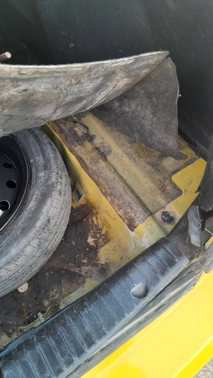 سلام عليكم للبيع اوبترا 20011شركه العامه محرك كير خير من الله بيه طخه بين لباب وجاملغ لأمامي سياره بسمي رقم بغداد نكليزي مكاني بغداد سعر 53وبيه مجال
رقم لهاتف***********
