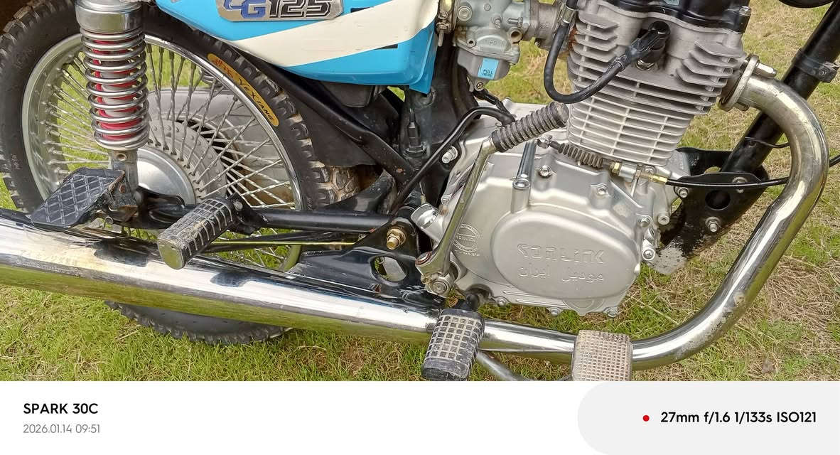 سلام عليكم  دراجه للبيع  سورنك دراجه نضيفه موديل 2023  كلشي شقال  فقط بس عدادات  ما شادله  وباتري شقال بس ضعيف   جدر نفخ  بس كور مبدل  نشادا فول   سرعه ورقه وحدا دراجه ما ماشيه هواي   العنوان  جسر حلوان  خانقين   هاذ رقم ***********  بي واتساب   سعر 525 بي مجال لطيبين
