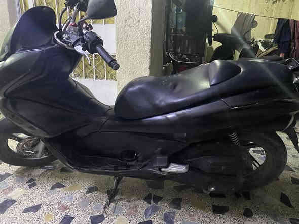 سلام عليكم بي سي اكس جيل لاول دراجه حلوه كفراتها نضيفه شلعه معدل تخبل دراجه بيها زنجيل فقط نكره سلف كهرابئيات كلها شغاله السعر800وبيها مجال العنوان بغداد ام الكبر ولغزلان فقط بيع متواجد فيس رقمي***********وتساب
