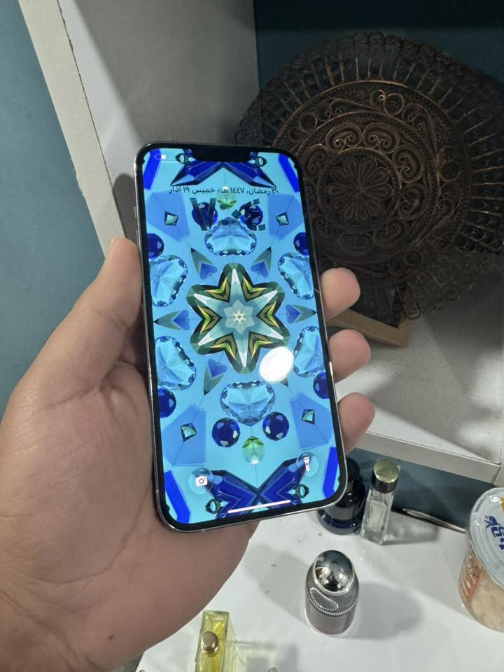 ١٣ برو ماكس ابيض ٥١٢
السلام عليكم
ايفون ١٣ برو ماكس ٥١٢ 
بطاريه ٨٨ ممرفوعه بلاديه 
الجهاز على ايدي نظافه ١٠٠٪؜ 
مابي اي ملاحظه 
مكاني الغزالية 
السعر ٧٥٠ الف وبي مجال بسيط 
واتساب ***********
