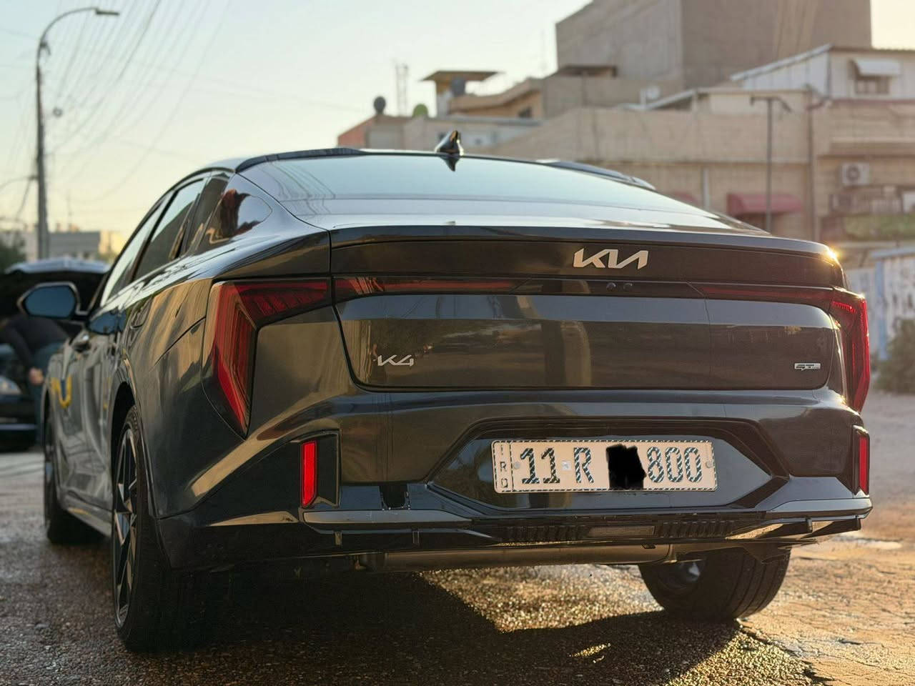 السلام عليكم لبيع كيا K4 
2025 فول موصفات 1/1
سياره وارد امريكا الضرر كما موضح بلصور 
بدون يرباك بدون دواخل 
فقط تعديل بل حوض 
و شاصي خلفي ايمن 
ماشيه 9 الف ميل  
رقم بغداد باسمي تحويل مباشر 
دخول جديد 
مكان سياره بغداد  
سعر مناسب 
الاستفسار ***********
