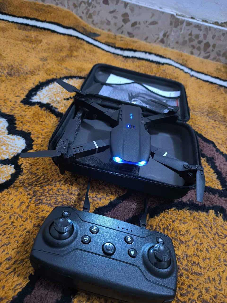 درون جديد كامل ملحقاتها مفحوص وكامل ، ابيع ع الفحص سعره 20 مع التوصيل


**إذا كنت صاحب هذا الإعلان وتريد حذفه لأي سبب، رجاءا أرسل رسالة إلى الدعم الفني**