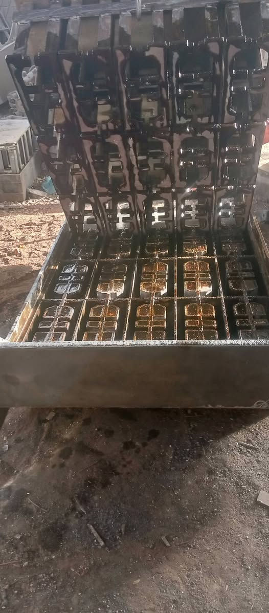 تصنيع كافة أنواع القوالب
مع التنصيب 
للاستفسار الاتصال على الرقم 
واتساب ***********
***********
