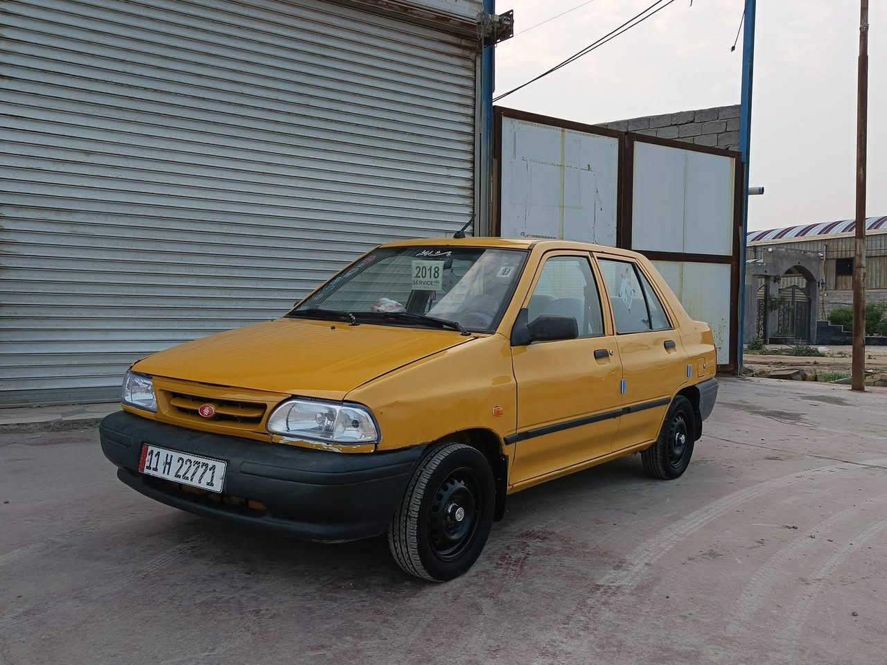 السلام عليكم سايبه للبيع موديل 2018 سياره كفاله عامه بنيد مبدل سياه جير مكينه حداديه جديدات سياره مال شغل السعر 44 وبيها مجال سياره نظيفه بالخير علي اخذها مكان بابل القاسم***********
