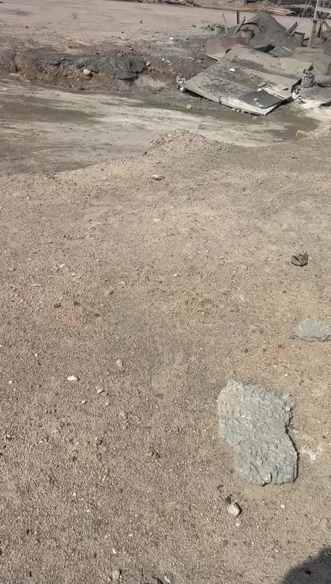 السلام عليكم
يوجد معامل كونكريت للبيع العدد ثنين والي يحب يشتري واحد هم نبيع الي يحب يستفسر يتواصل ع هذا الرقم ***********
