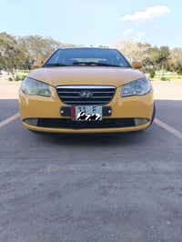 للبيع النترا موديل 2008 امريكي محرك 2000 رقم بغدادالسعر90 اتصال0772601...