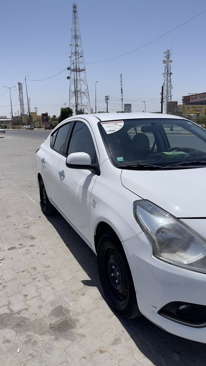 نيسان سني موديل 2024 هندي العلامه الزركه 

كفاله كير ومحرك وحداديه وتبريد ثلج بيها باردات قليل سياره جاهزه من كلشي 
سياره ماشيه 65 الف 

***********
